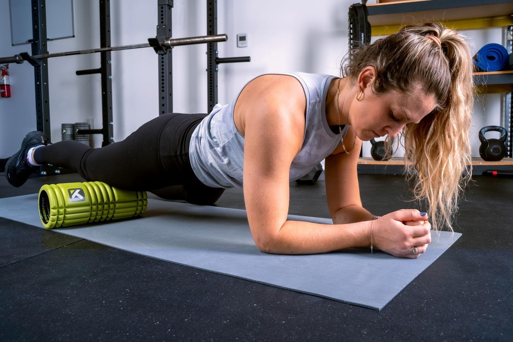 TRIGGERPOINT Performance Therapy Grid Foam Roller for Exercise, Deep Tissue