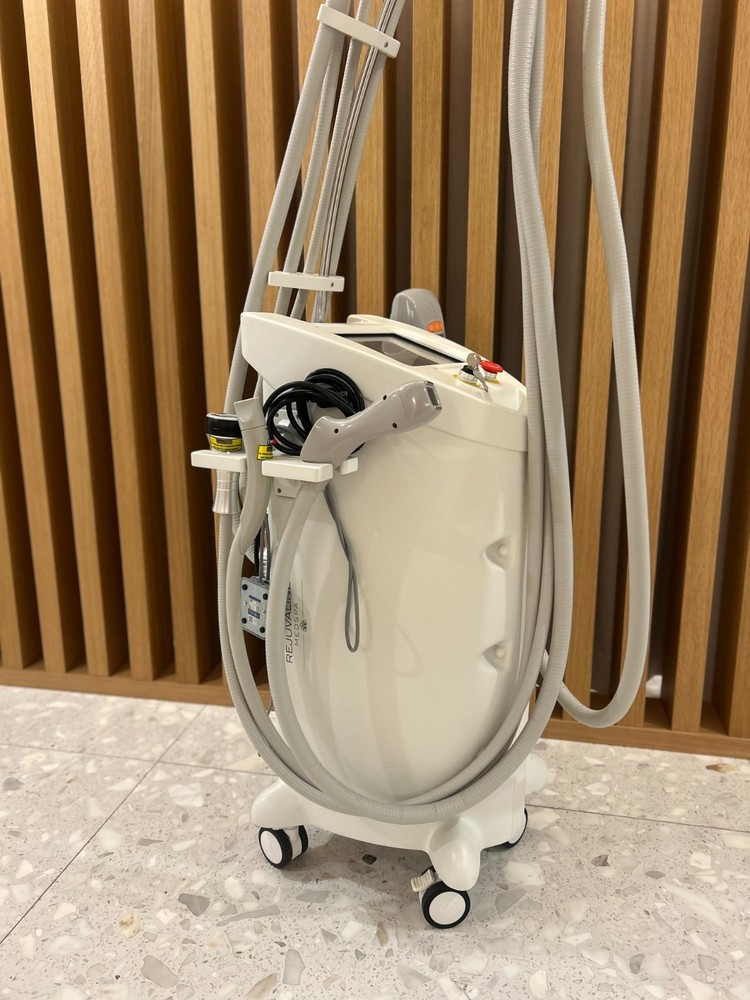 KumaShape Body Contouring Machine