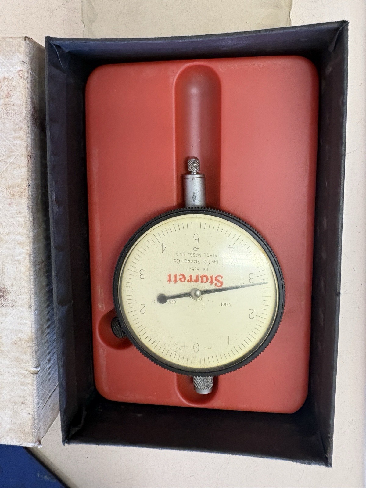 Starrett #655-111  0-.025 range 5-0-5 Dial Indicator