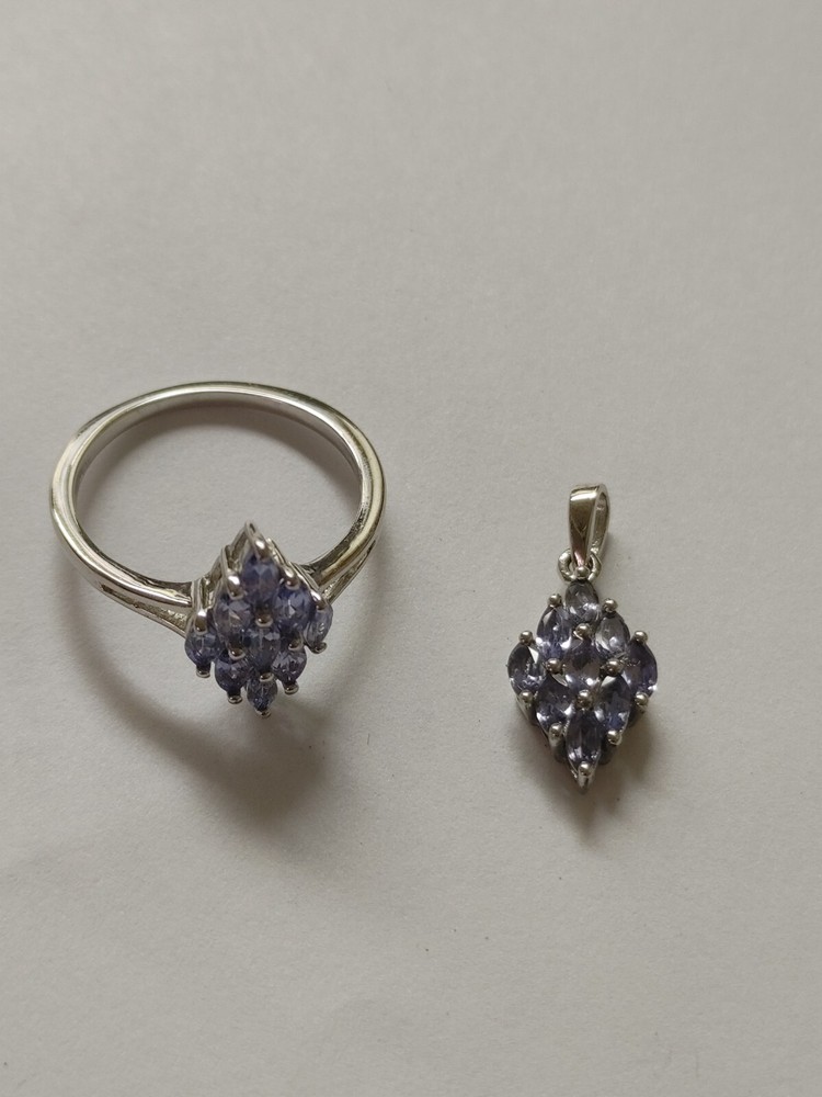 925 Tanzanite Ring And Pendant & Chain