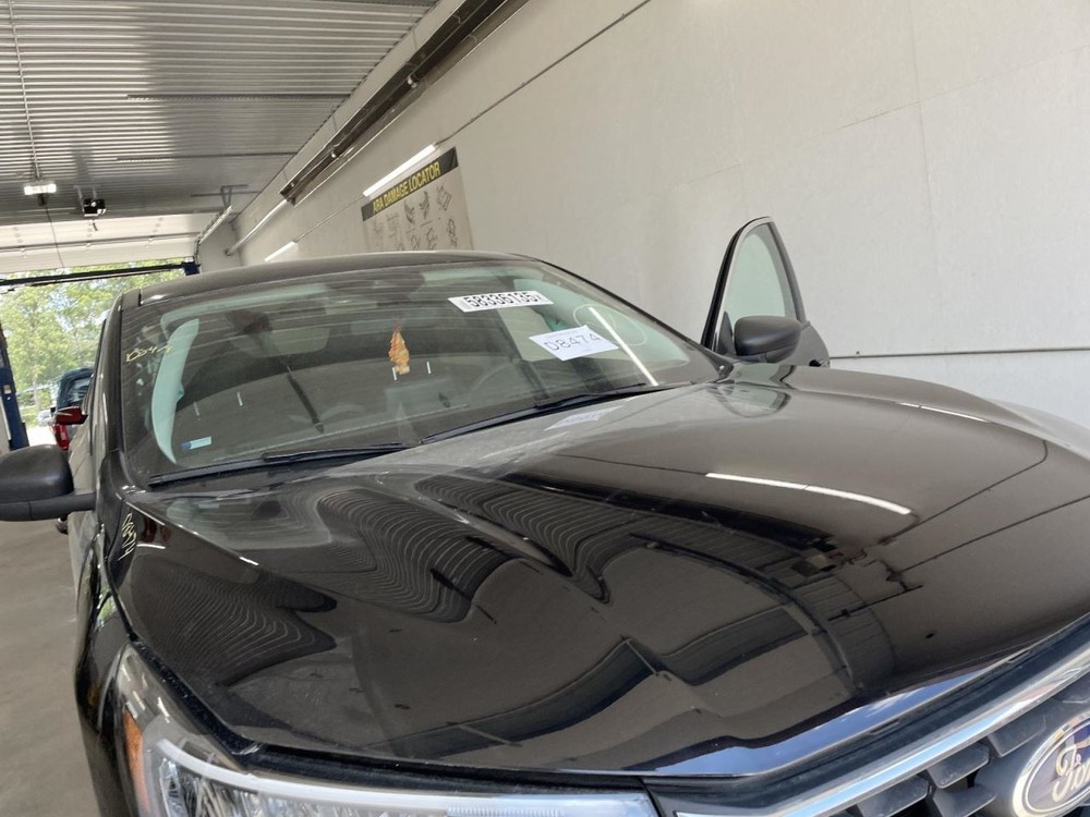 Complete Console Front Floor With Automatic Temperature Control Fits 23-25 ESCAP