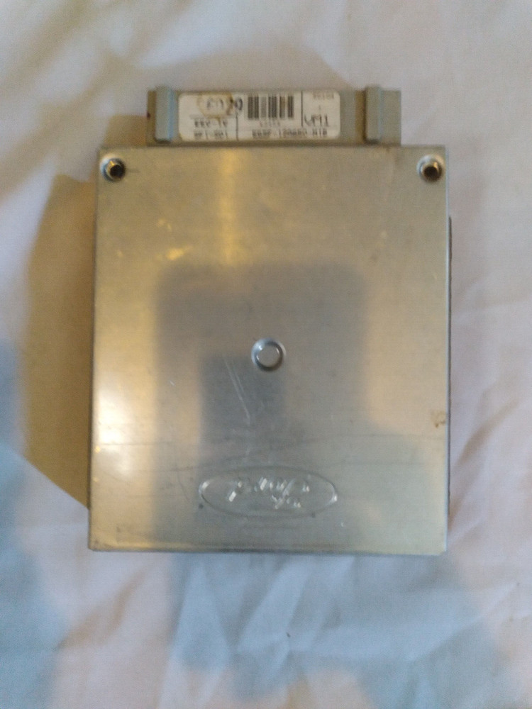 1986 FORD MUSTANG GT 5.0 Std AC ENGINE COMPUTER ECU EEC-4 E6SF-12A650-M1B VM1