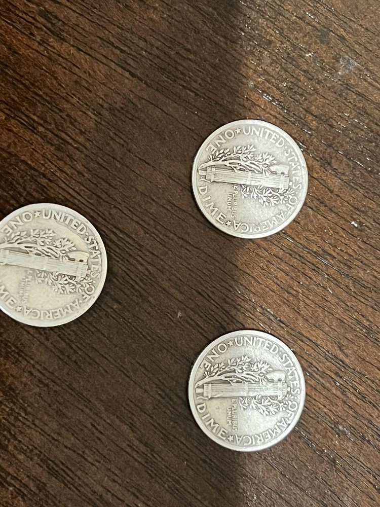1942- Silver Mercury Dime