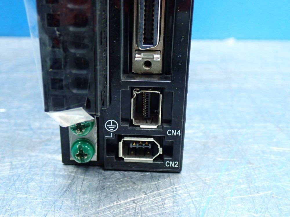 OMRON R88D-KN01H-ECT ACCURAX G5-SERIES MOTION CONTROL FUNCTION SERVO DRIVER