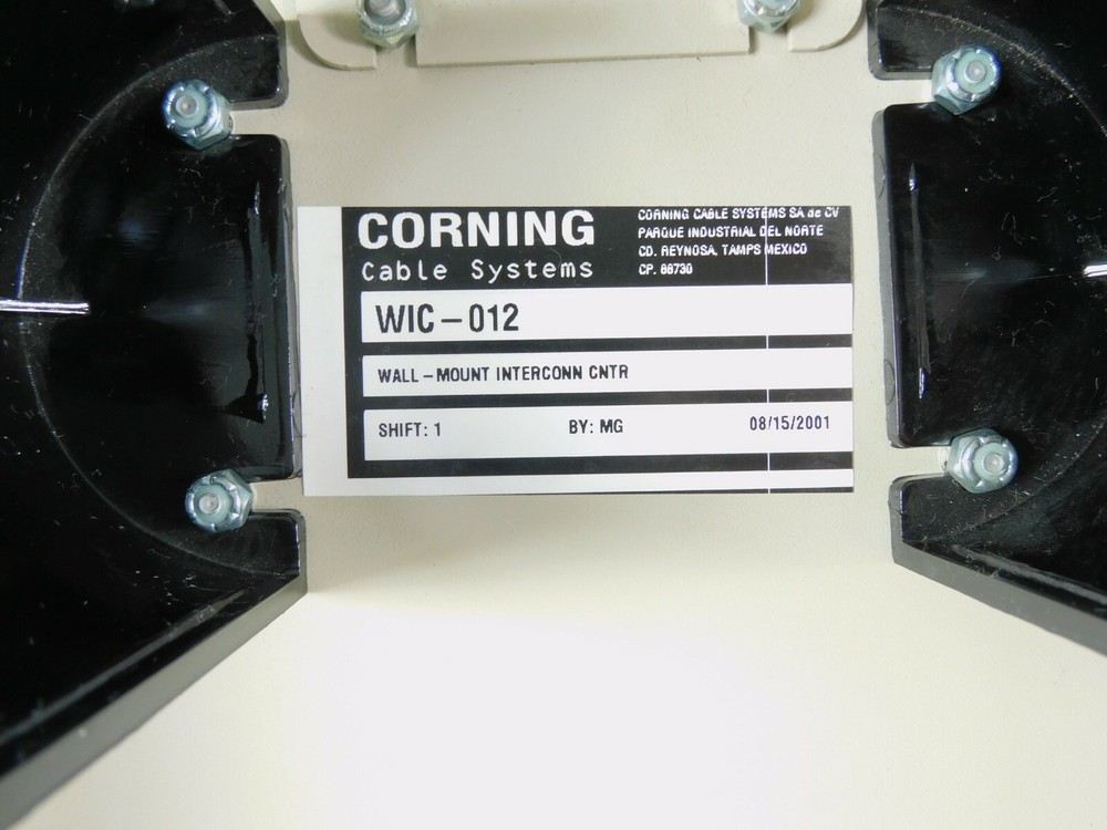 Corning WIC-012 Wall-Mountable Interconnect Center - LOADED with SC Modules