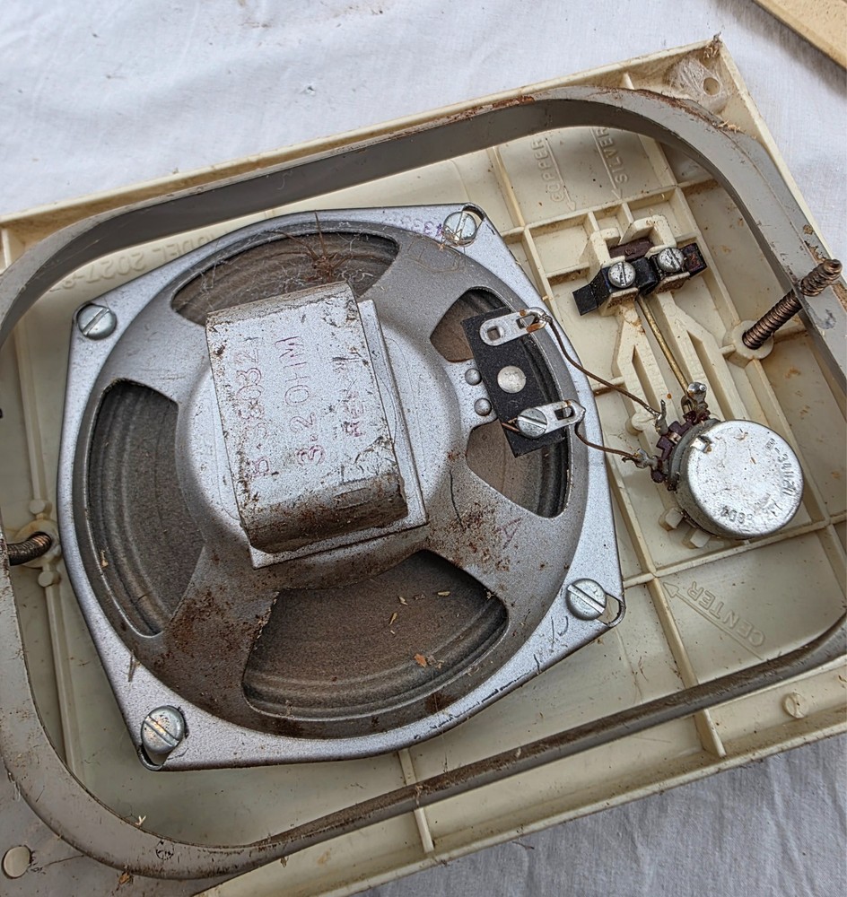 NuTone 2090 Untested Vtg Solid State Home Intercom Music AM FM Radio System