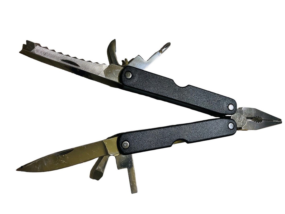 Duck Head Multi Tool Knife/pliers With Case