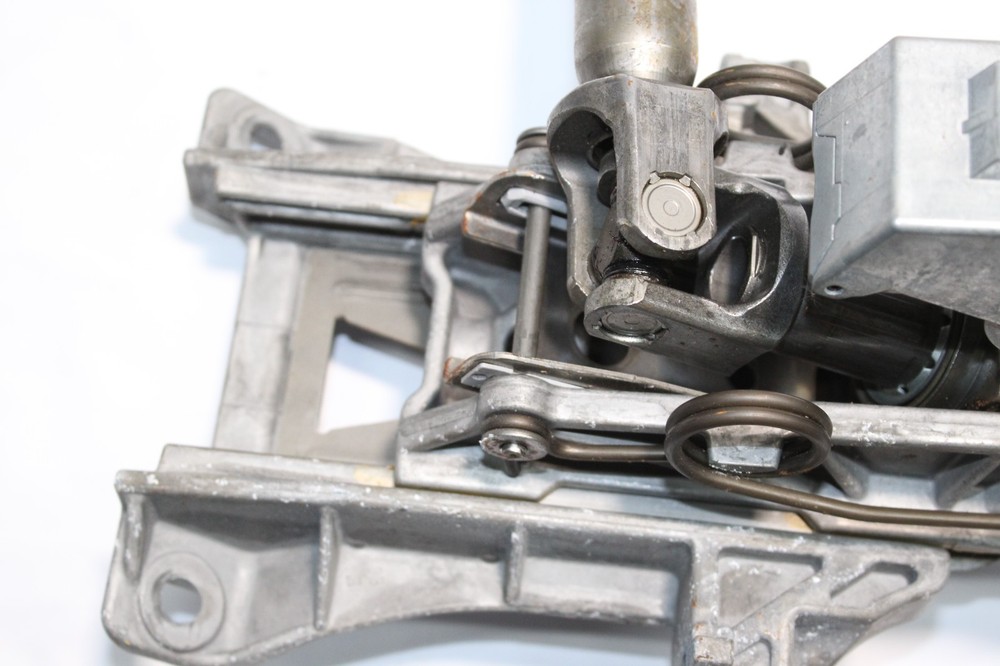 2015 RANGE ROVER EVOQUE 2.0 Steering Column UJ