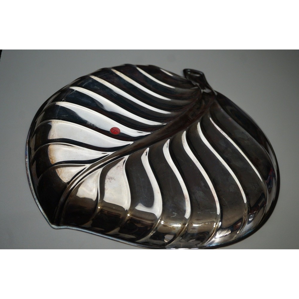 Vintage Silver Plated Leaf Tray – MCM Serving Platter