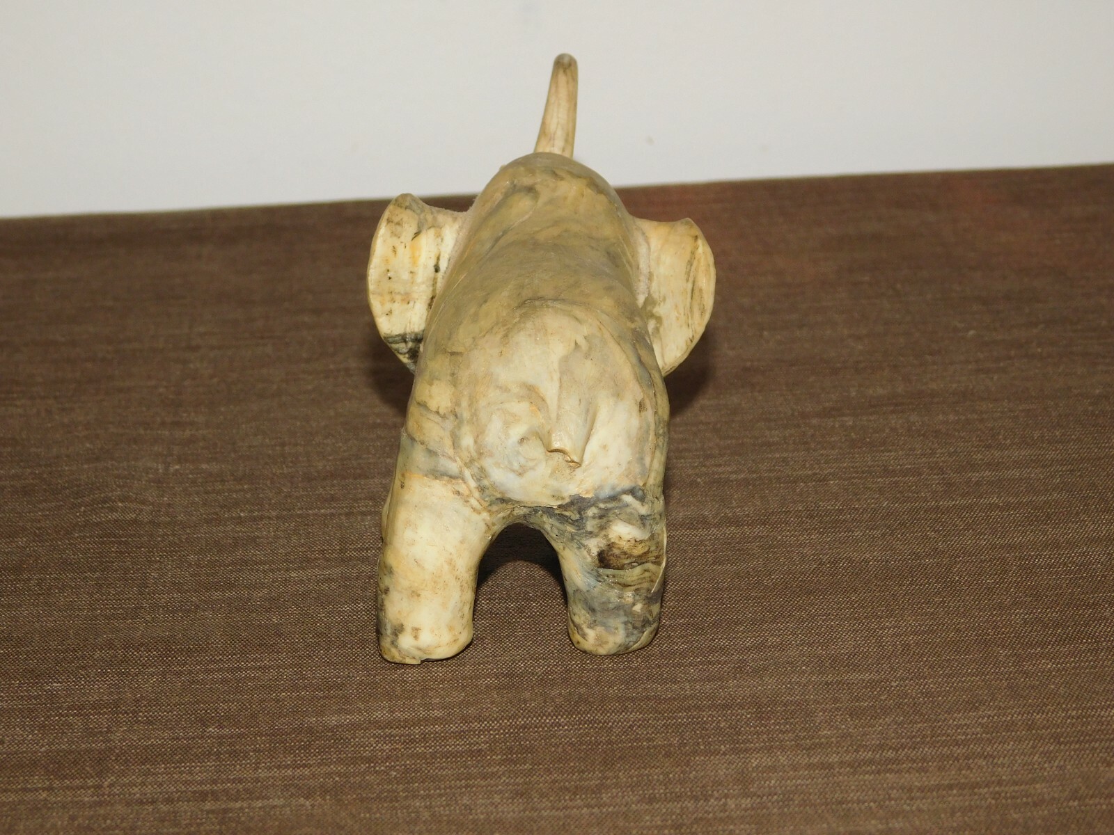 VINTAGE MADE IN PHILIPPINES CRUSHED OYSTER SHELL ELEPHANT *TAIL & TRUNK BROKEN*