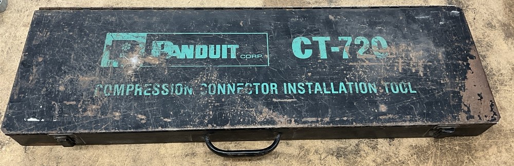 Panduit CT-720 Compression Connector Crimping Tool CT-720-7CC Original Case 8349