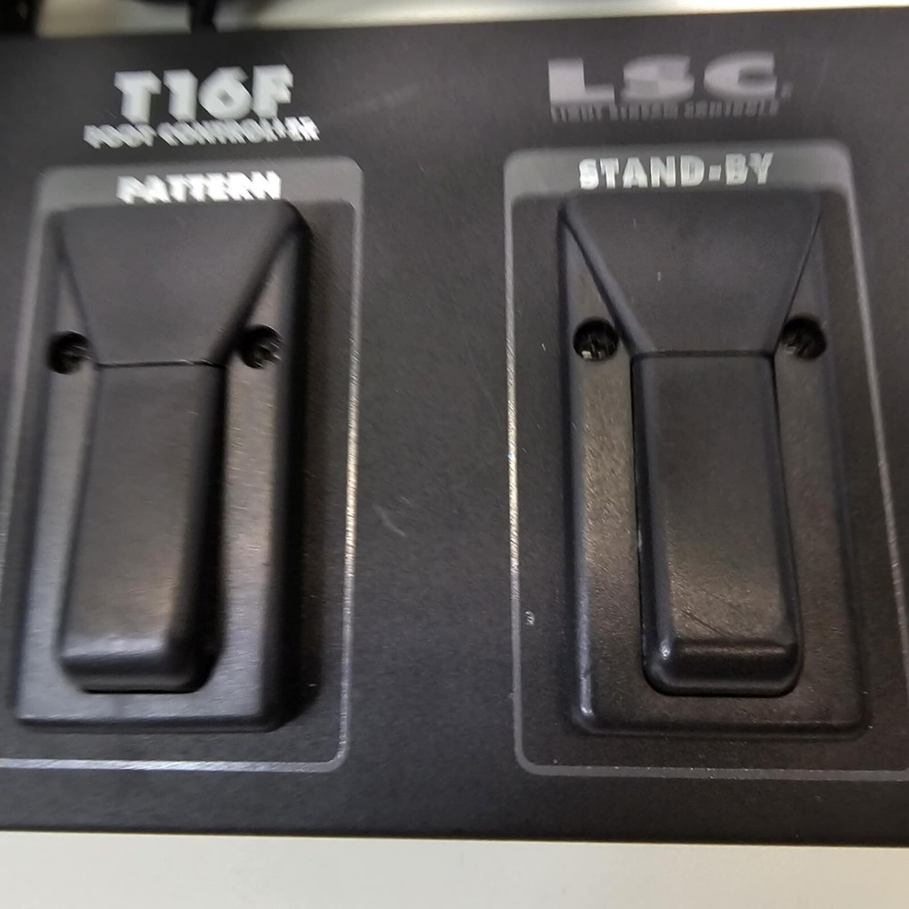 Elation T-16F 4-channel Foot Control Chaser Pack