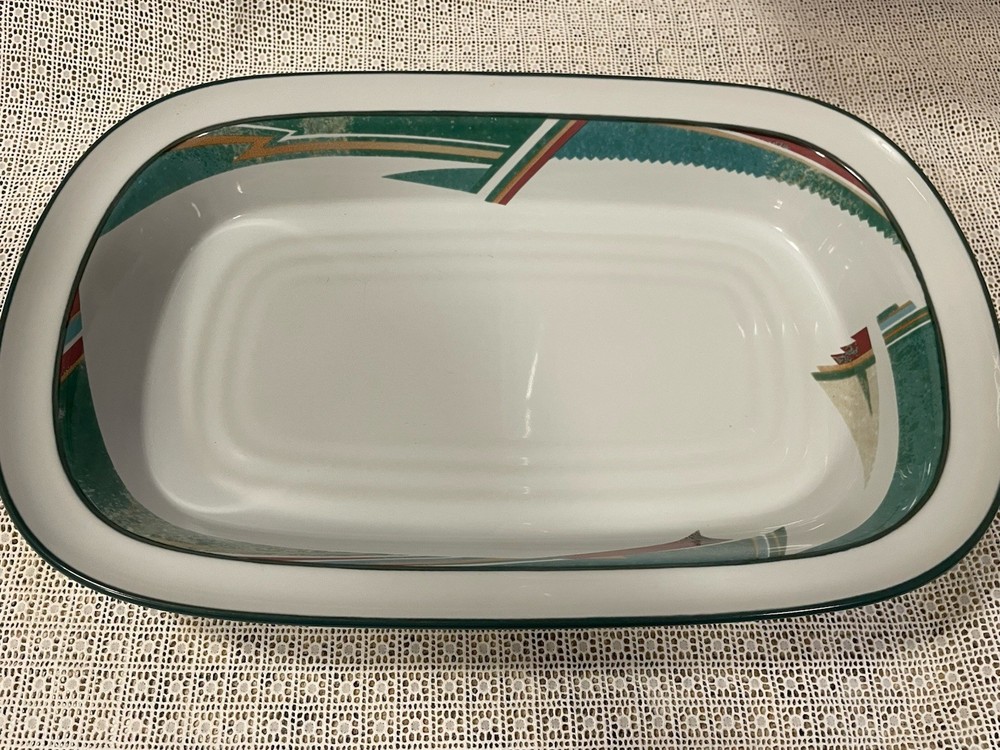 New West by NORITAKE 14”  Rectangular Baker Oven, Dishwasher, Microwave Safe
