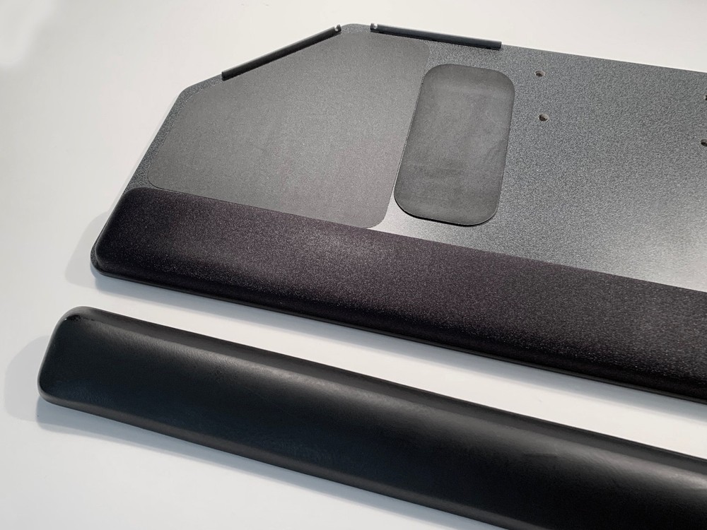 HUMANSCALE Keyboard Tray with Mouse Platform Black Originally $450