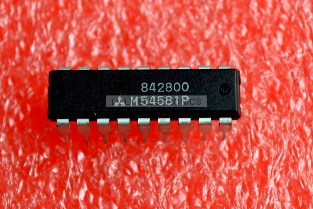 3pcs M54581P Package:DIP-18,S-UNIT 500mA SOURCE TYPE DARLINGTON