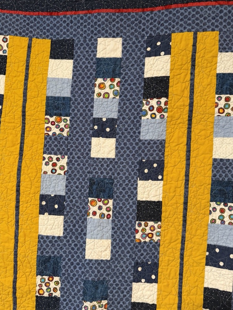 New Patchwork Quilt Throw Blanket Handmade Signed Reversible Stars 58”x42”