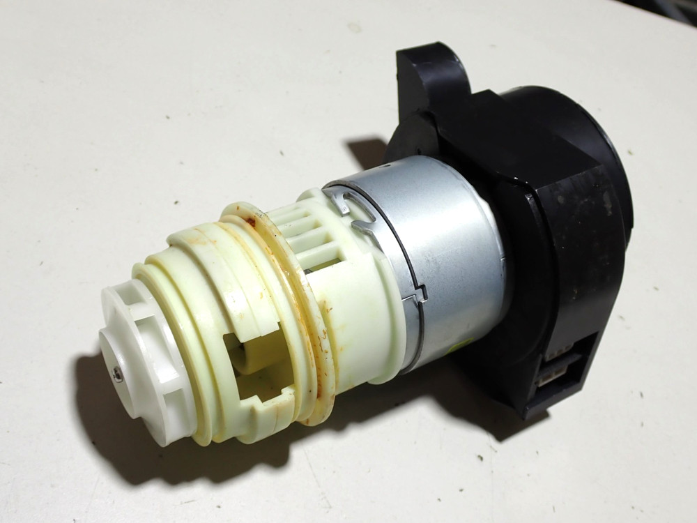 154844101 Motor Dishwasher Circulation Pump Used