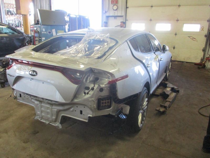 Info-GPS-TV Screen Display 7.00" Screen Fits 18-21 STINGER 1073640