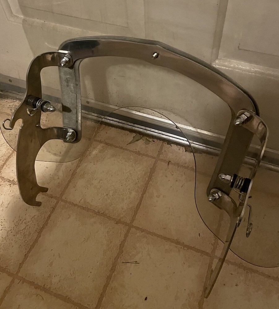 18” X 23.5” Clear Lexan Windshield & Bracket Mount For Harley Davidson EUC
