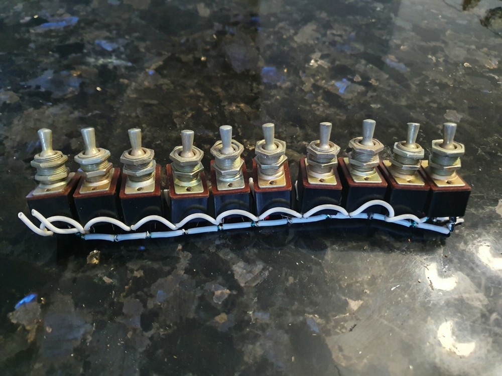 toggle switch TP1-2 Made in USSR NEW! Lot 10pcs.+