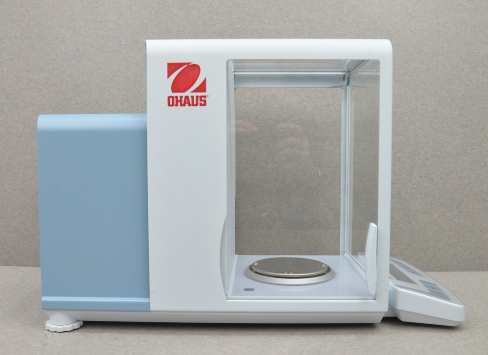 OHaus DV114C Discovery Analytical Balance Scale