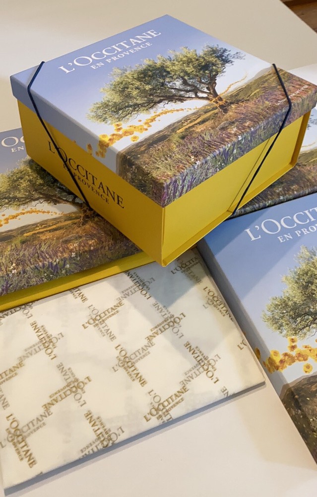 L'Occitane 1 Empty gift box wrapping kit NEW Classic Tree Design