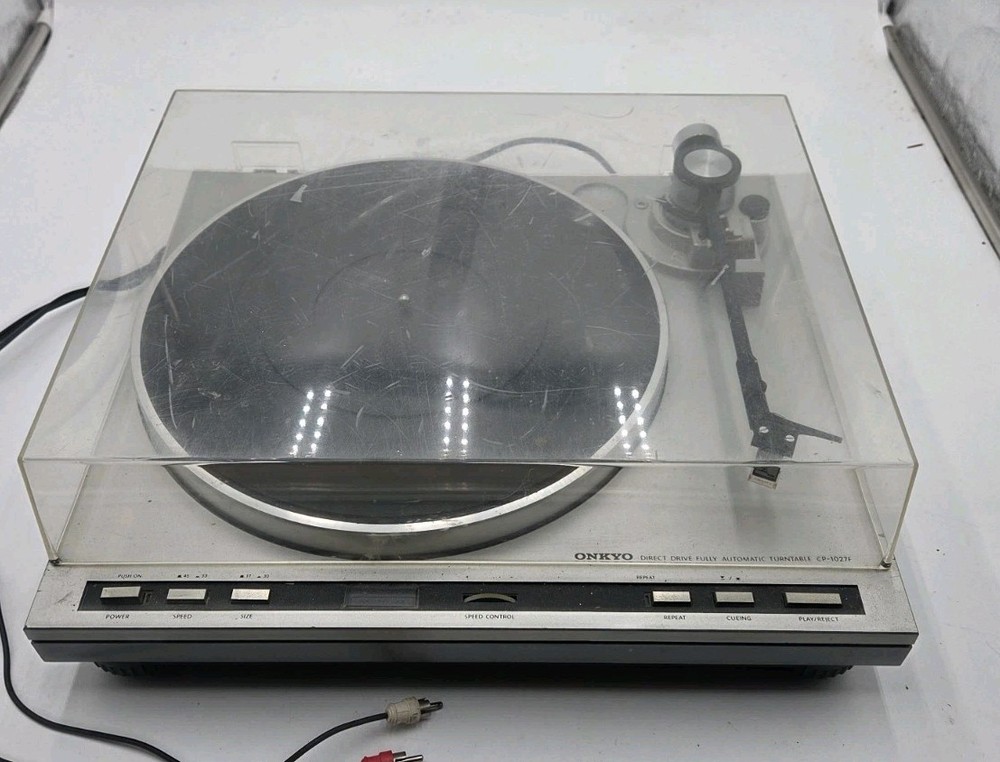 ONKYO Auto Return Turntable System Model CP-1027F-Tested/Working-SEE DESCRIPTION