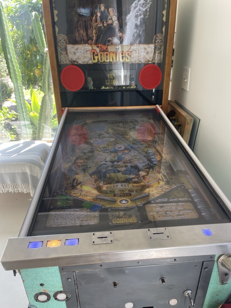 Virtual Pinball - Best Toy Ever!
