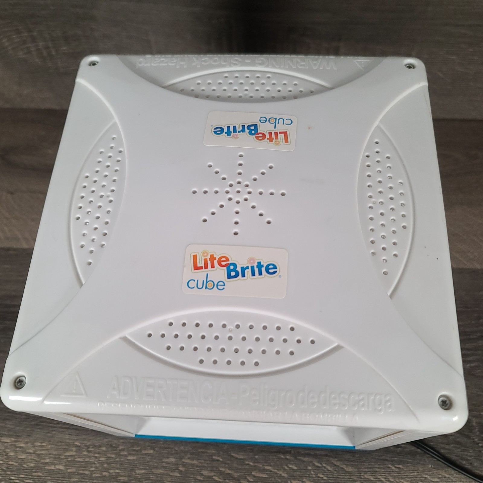 VTG Hasbro Lite Bright Cube with Tons Of Pegs and Light Sheets-Tested and Works