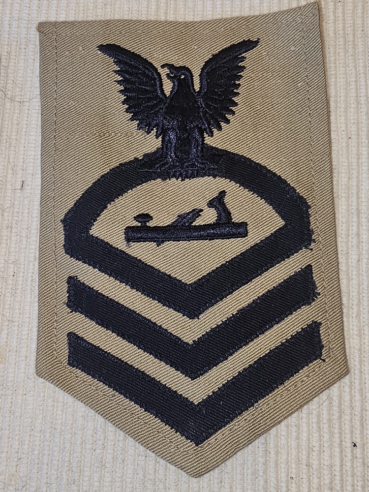 Obselete WWII USN Navy Chief Pattern Maker Tan Rate Chevron Patch L@@K!!!