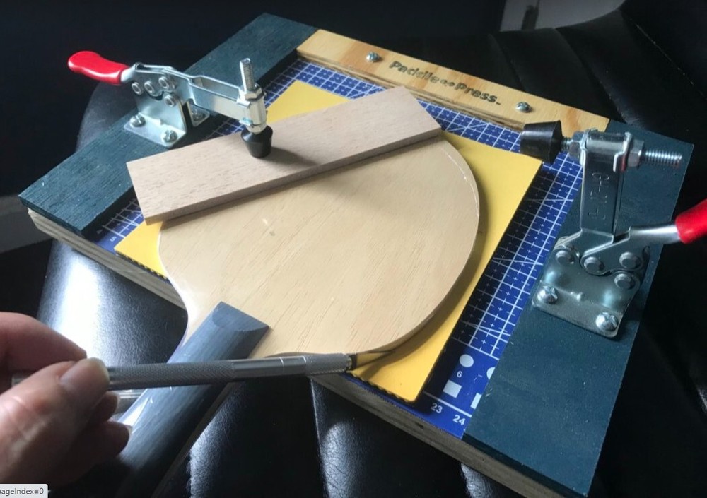 Paddle Press - The table tennis paddle assembly tool