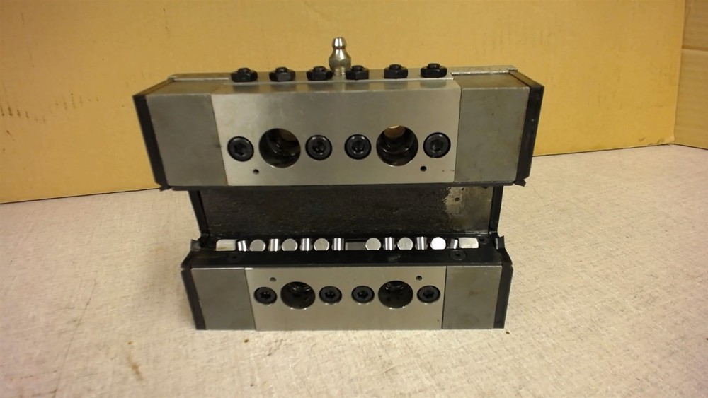 Iko Lrw40-- Linear Bearing