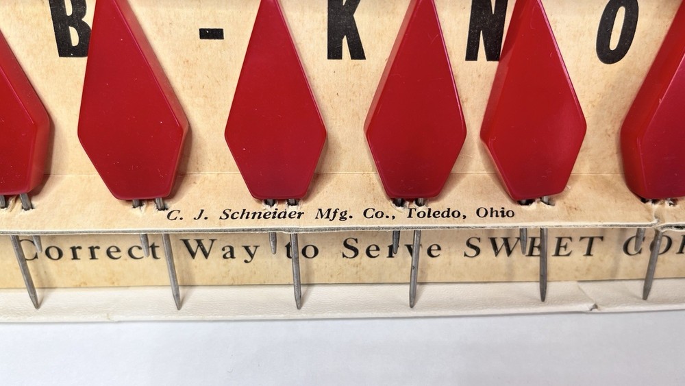 Vintage Schneider Kob Knobs Cherry Red Bakelite Corn Cob Holder Box Set Four