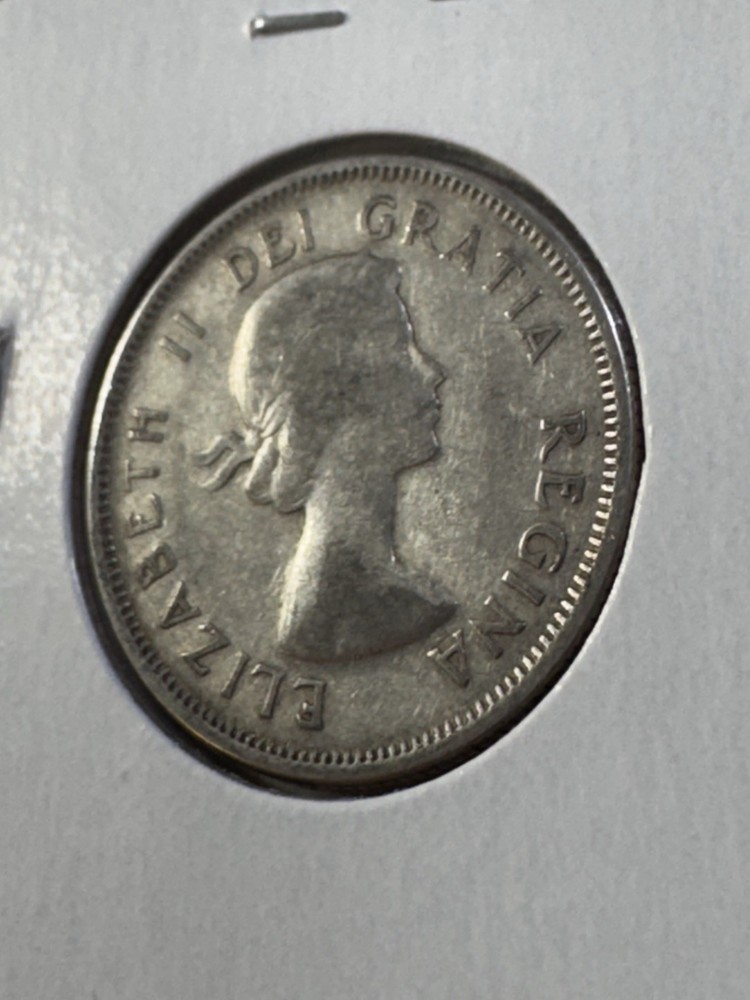 1957 Canada 25 Cents Silver Coin