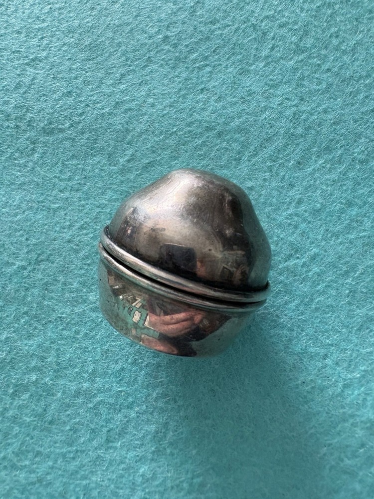 VINTAGE STERLING SILVER LARGE RING & BOX Mappin & Webb