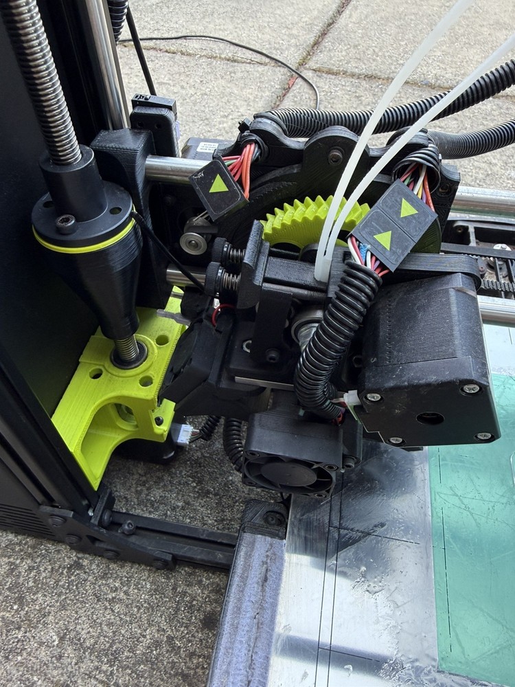 LulzBot TAZ 6 3D Printer - Powers On, Original Toolhead, Used