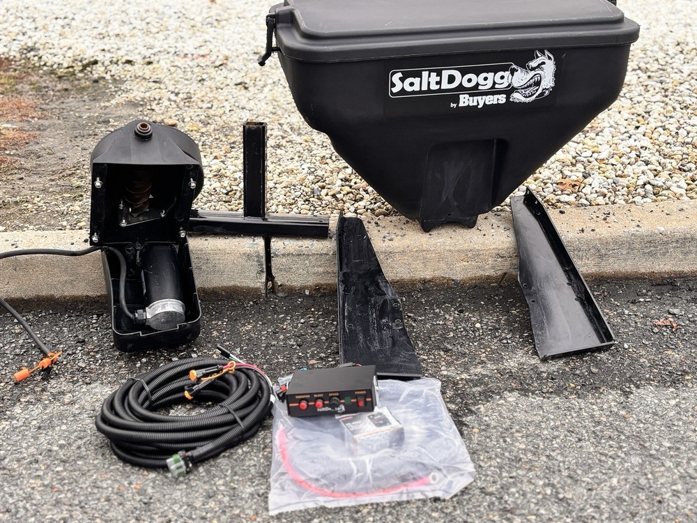 salt dogg complete spreader And Controller