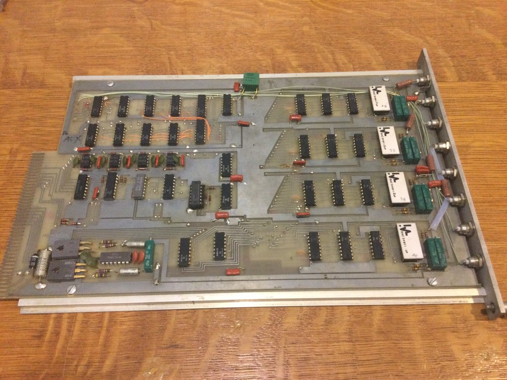 CAMAC Crate Plugin Digital To Analog Quad Converter.