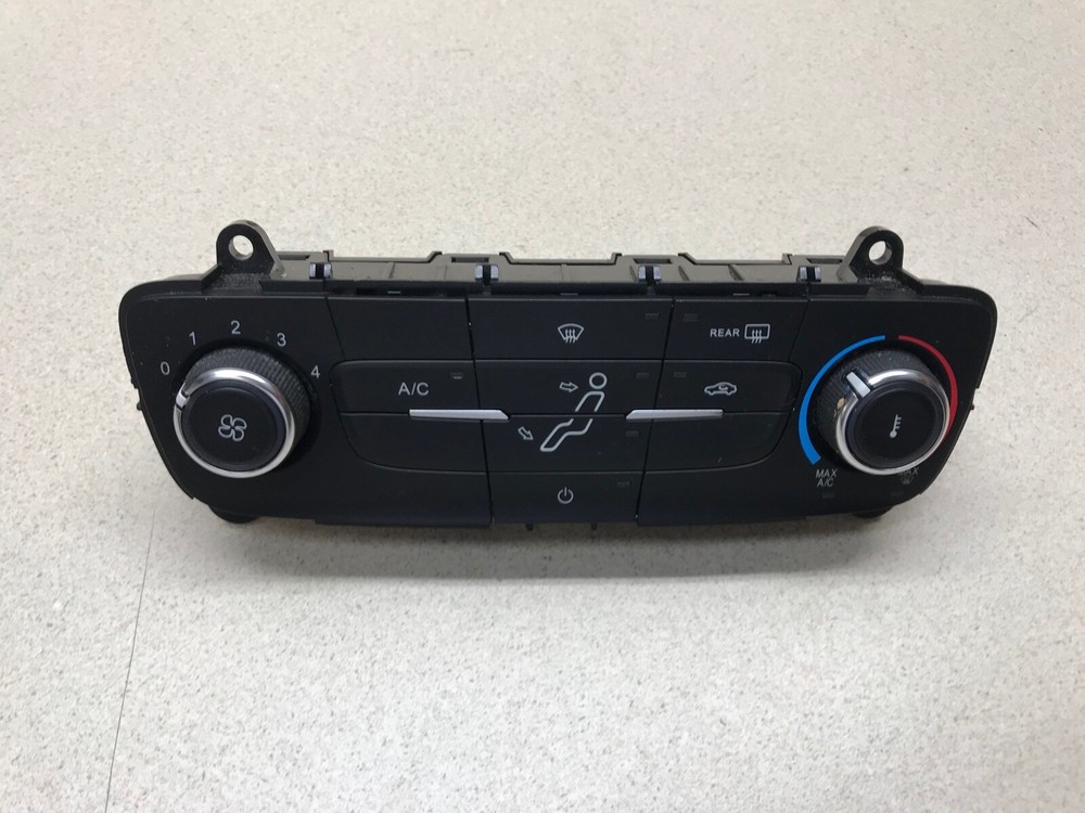 2015 - 2018 FORD FOCUS AC CLIMATE HEATER CLIMATE CONTROL UNIT