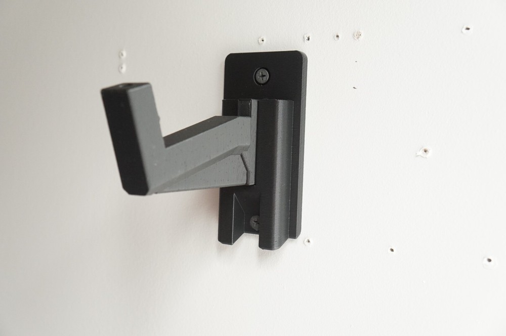 Wall mount for LEGO Star Wars UCS Tie Interceptor 75382
