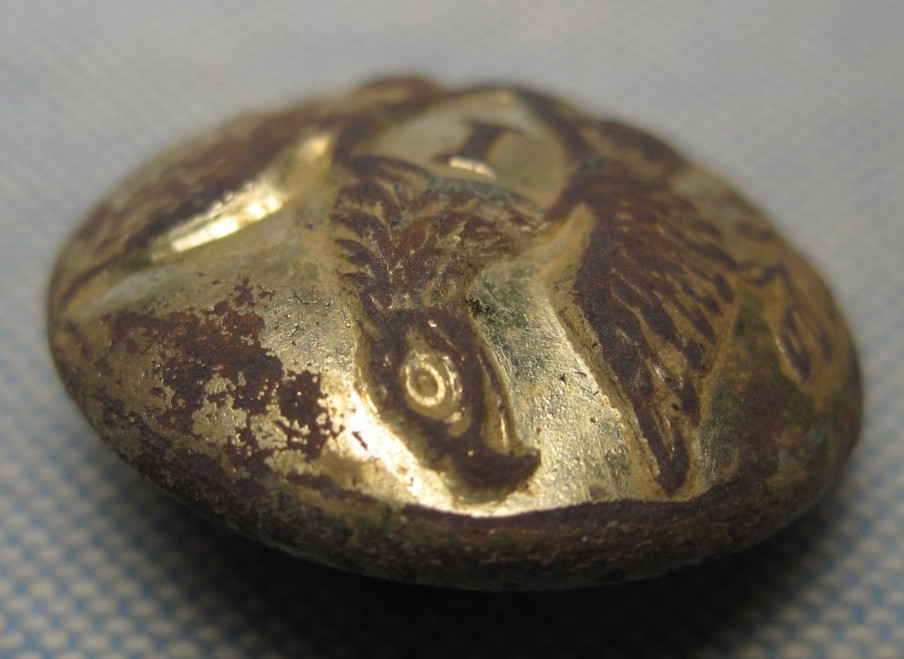 Dug Civil War Eagle Infantry Coat Button with Gold Gilt from Vicksburg