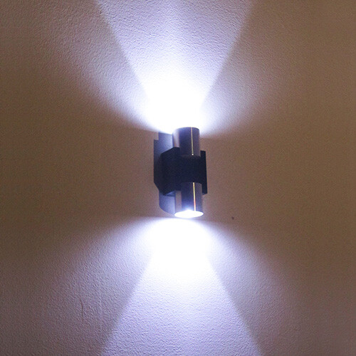 2W LED Wall Sconce Lamp Up/Down Bedside Light Fixture Surface Mounted Hallway