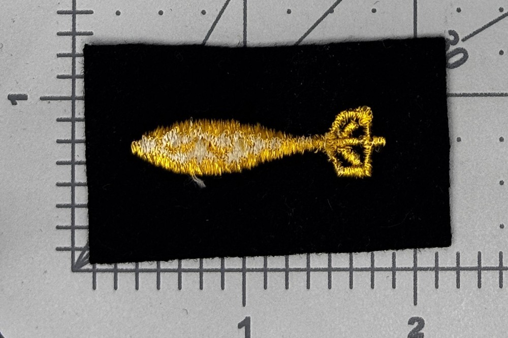 USMC Shipboard Marine Torpedoman Cuff Patch Inv# K2228