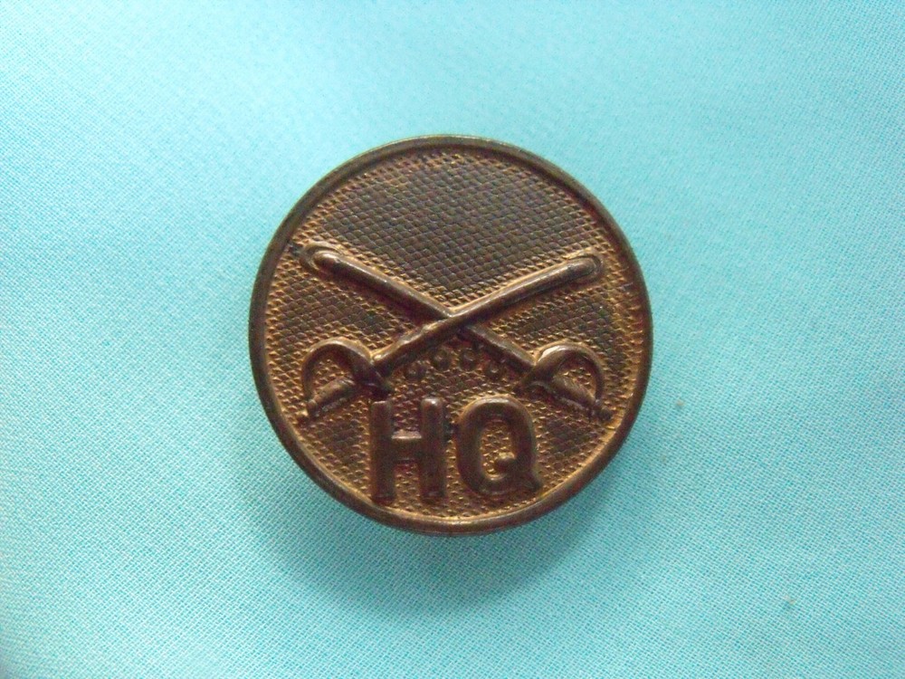 SCARCE ORIGINAL US CAVALRY HQ HEADQUARTERS POST WW1 DISC DISK GILT WORN AWAY #3