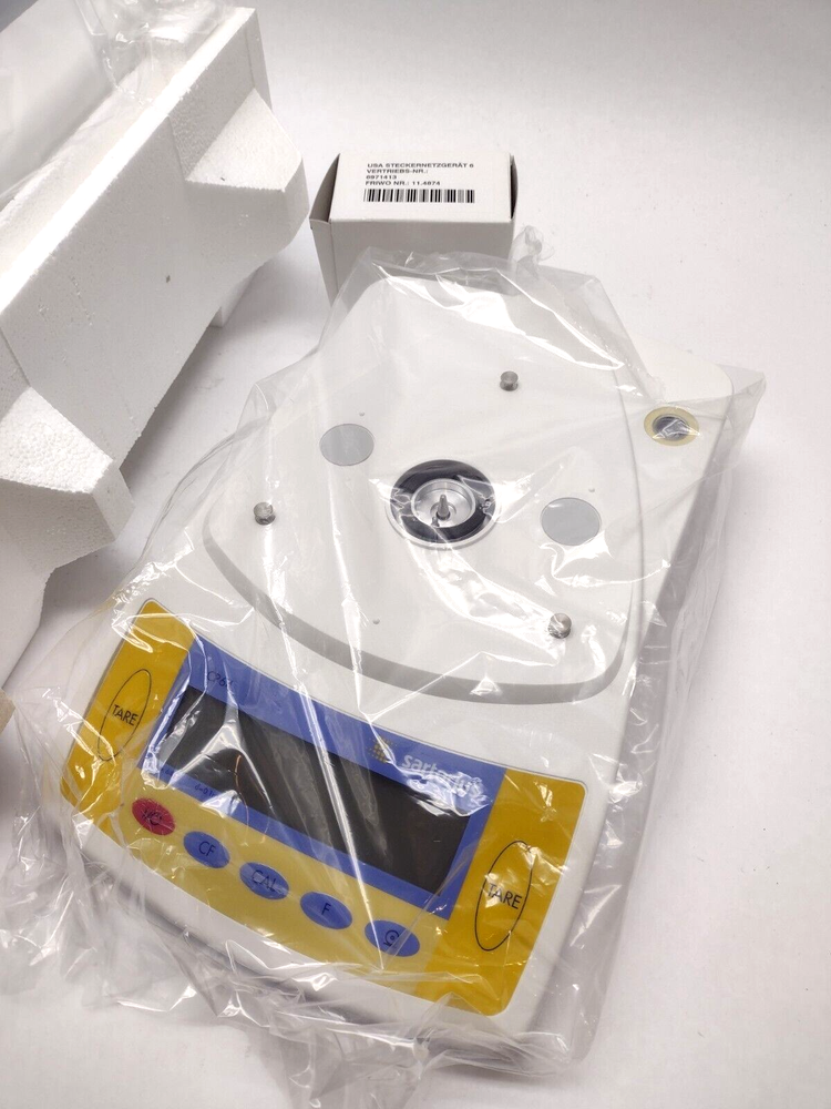 Sartorius CP64 Analytical Balance