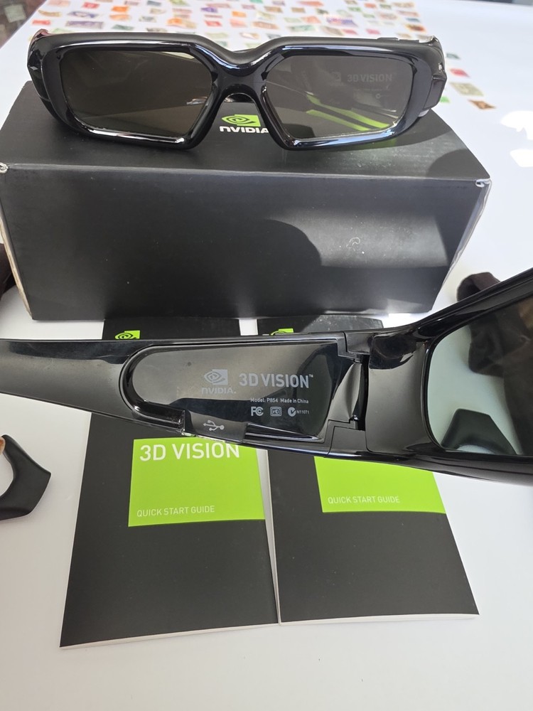 NVIDIA 3D Glasses P854 Black Wireless Rechargeable with Accessories
