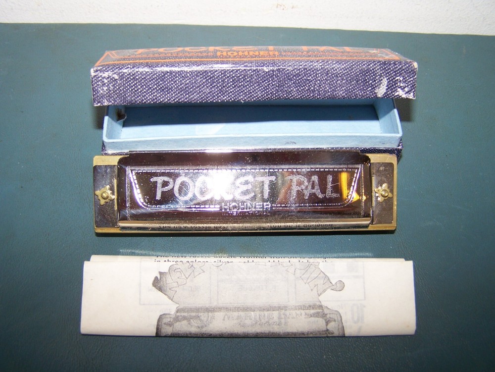 HOHNER POCKET PAL HARMONICA W/BOX & INSTRUCTIONS