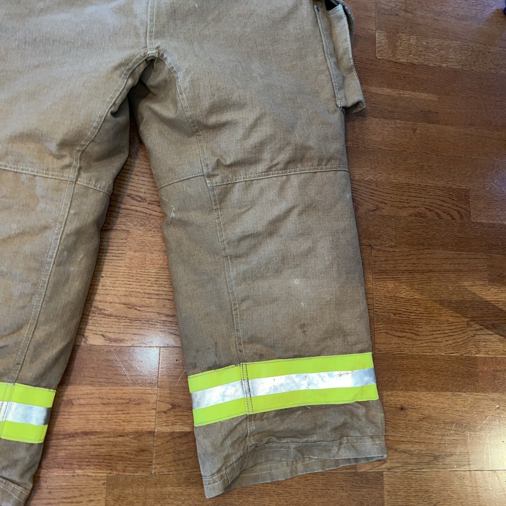 Firefighter Turnout Gear Pants 1993 Size 44R