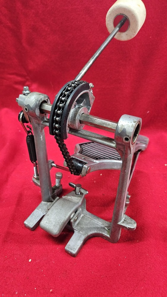 Yamaha Drum Foot Pedal, Single. Working Condition