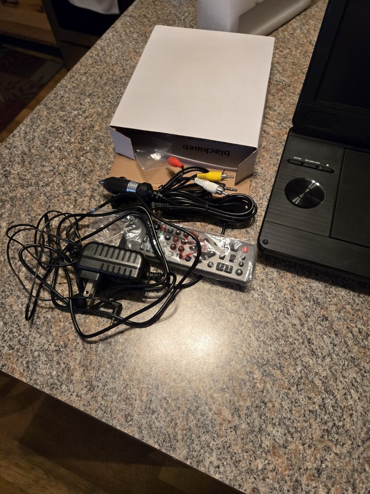 Bluray disc/dvd media player (B102)